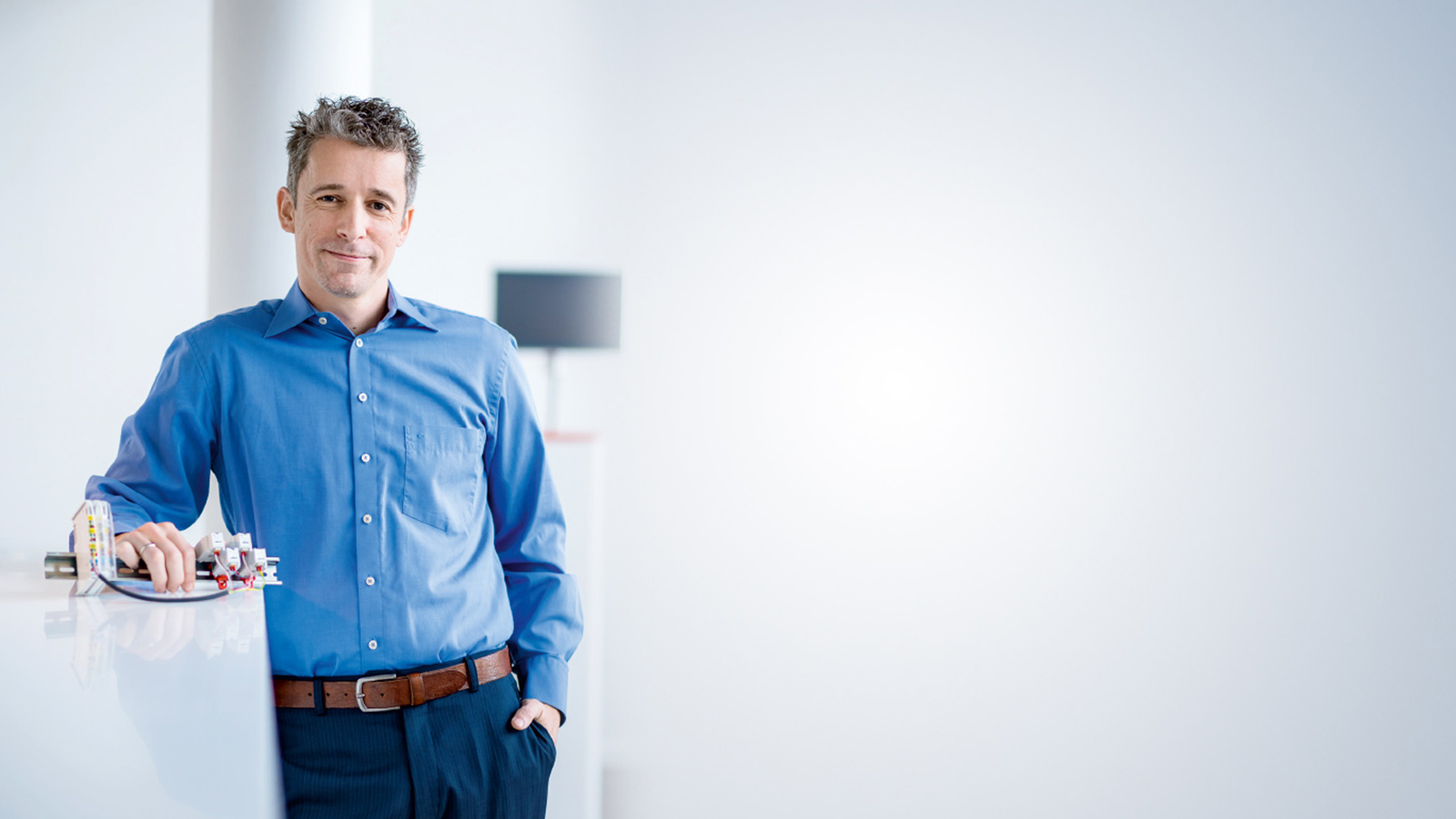 The energy revolution needs grids with comprehensive measurement technology