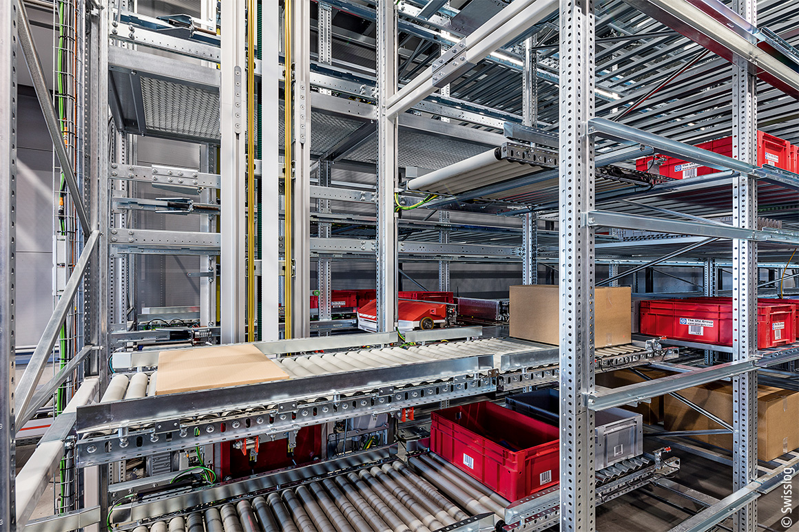 With the CycloneCarrier, Swisslog provides a modular, high-throughput storage and delivery solution built around PC-based control from Beckhoff.
