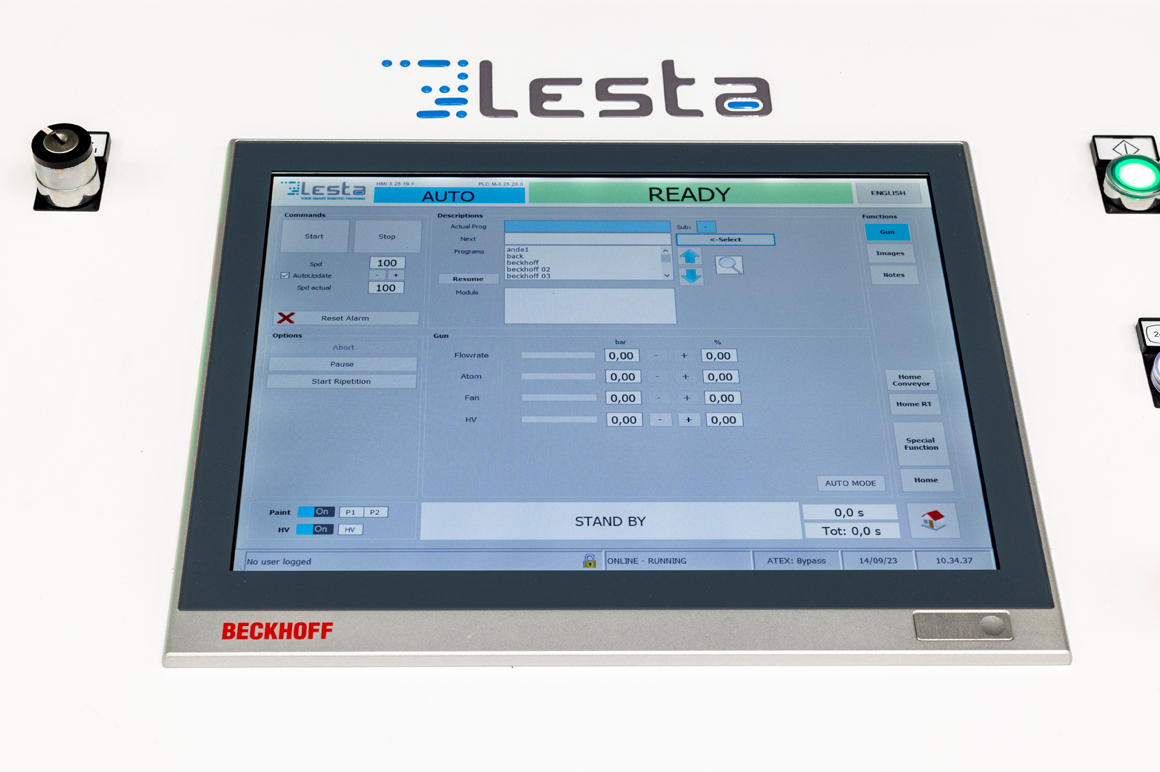 Lesta uses a CP2915 multi-touch built-in Control Panel to operate the painting systems.