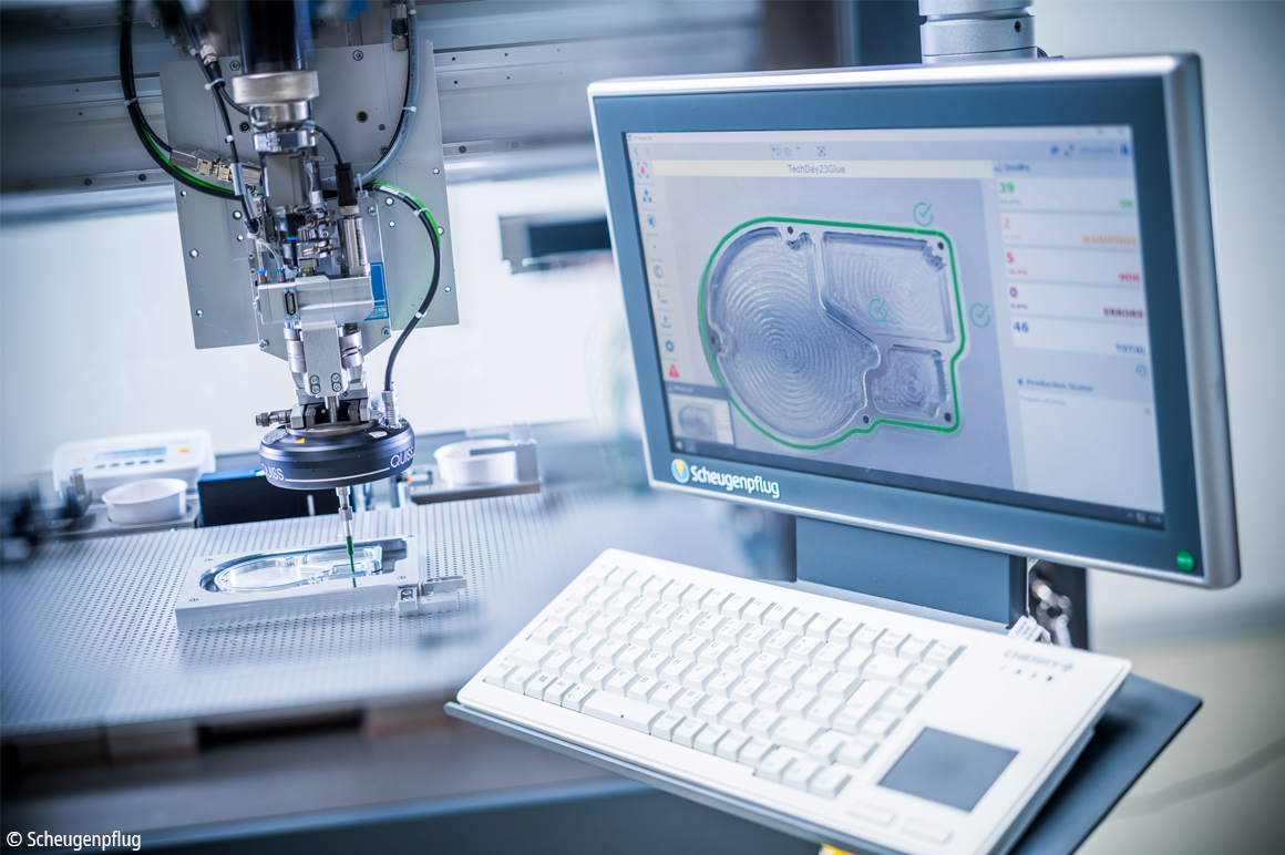 A robust and durable CP3916 stainless steel multi-touch Control Panel in a customer-specific design is available for intuitive operation and programming of the dispensing processes.